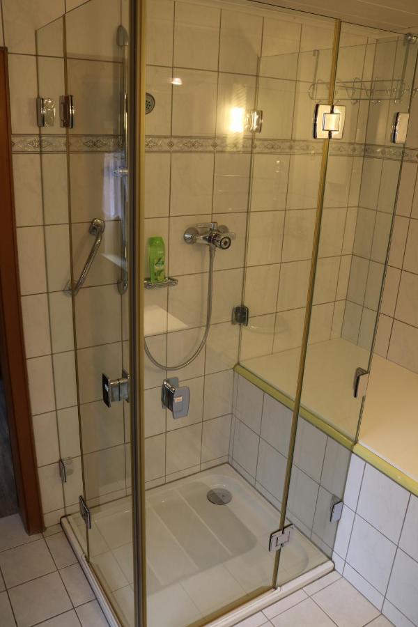 Gaestehaus Rheinburgenblick 凯斯特尔特 外观 照片